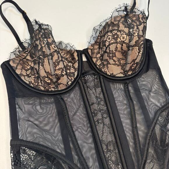 Victoria’s Secret Black Mesh and Lace Bustier 34C - Picture 2 of 7